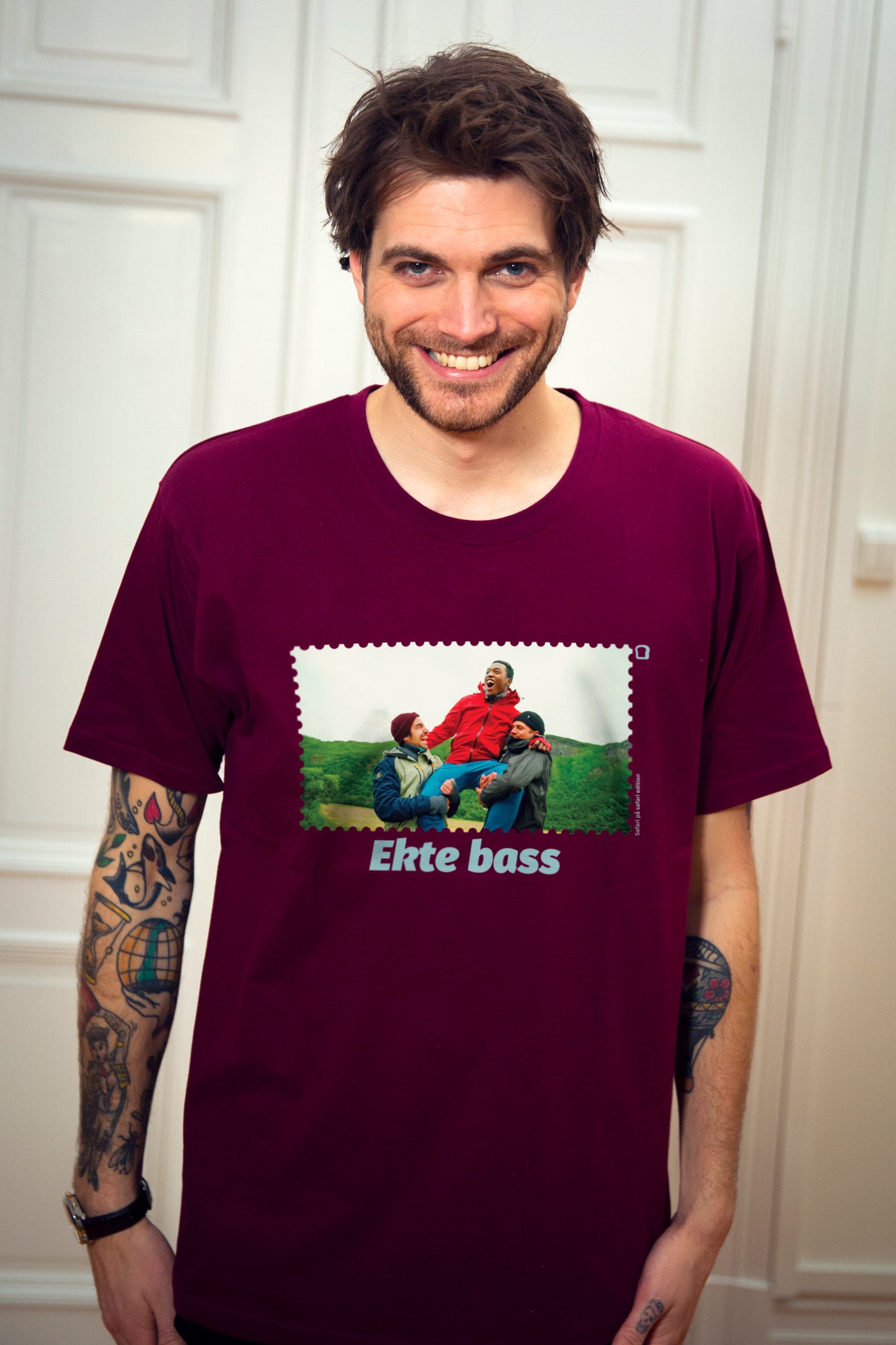 Unisex T-Shirt Burgunder - Ekte Bass!