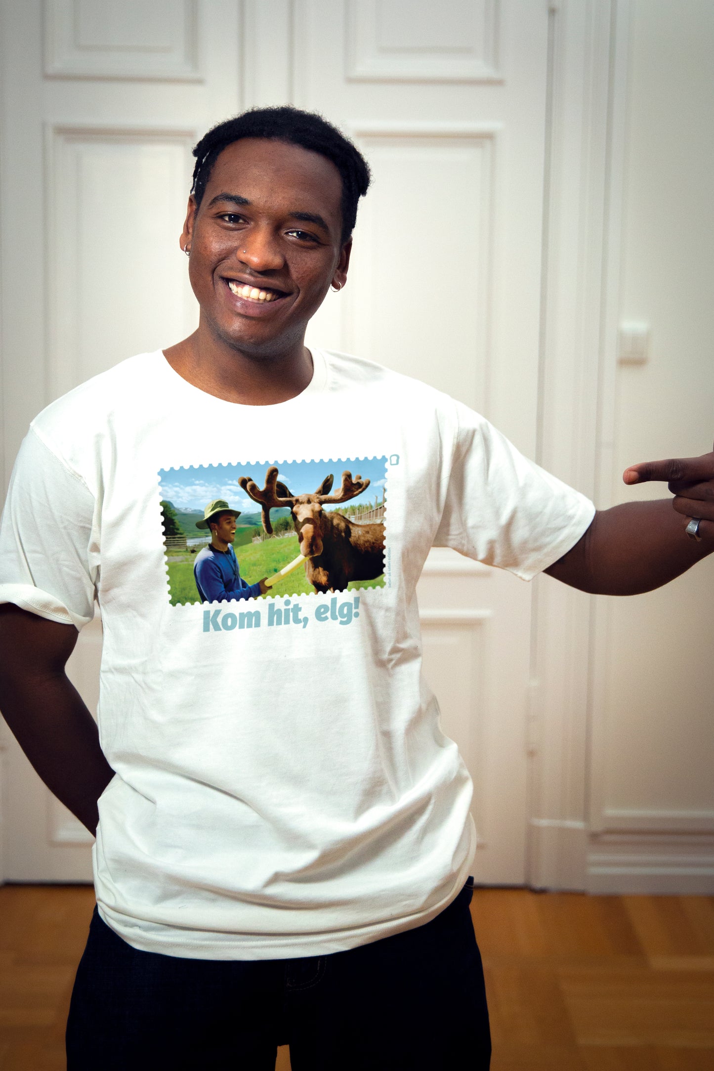 Unisex T-Shirt Hvit - Kom Hit, Elg!