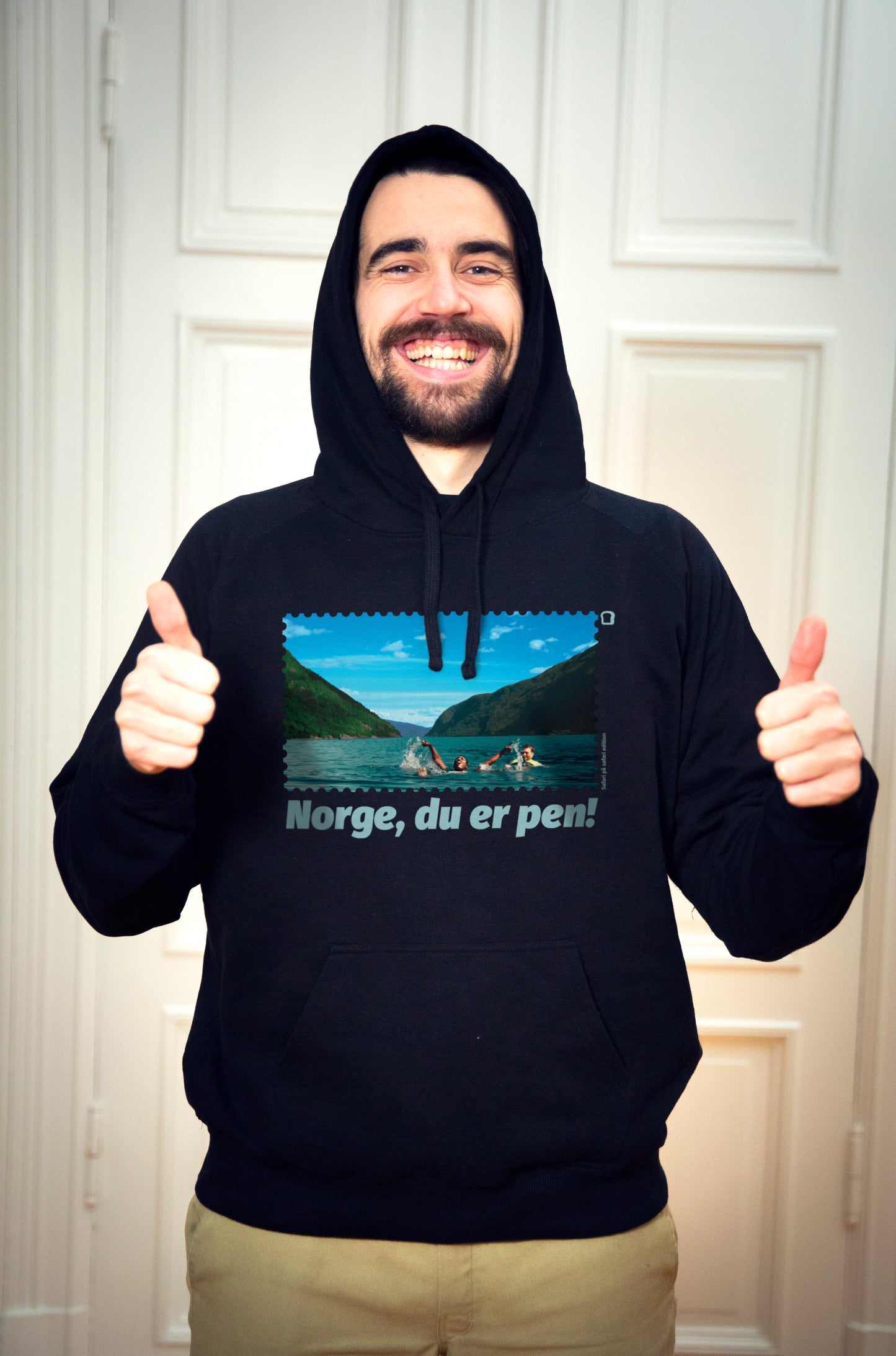 Unisex Hoodie Svart - Norge du er pen!